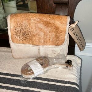 NWT Bed Stu Ziggy II Clutch Crossbody Belt Bag Cashew Tan Nectar Lux Retail $220